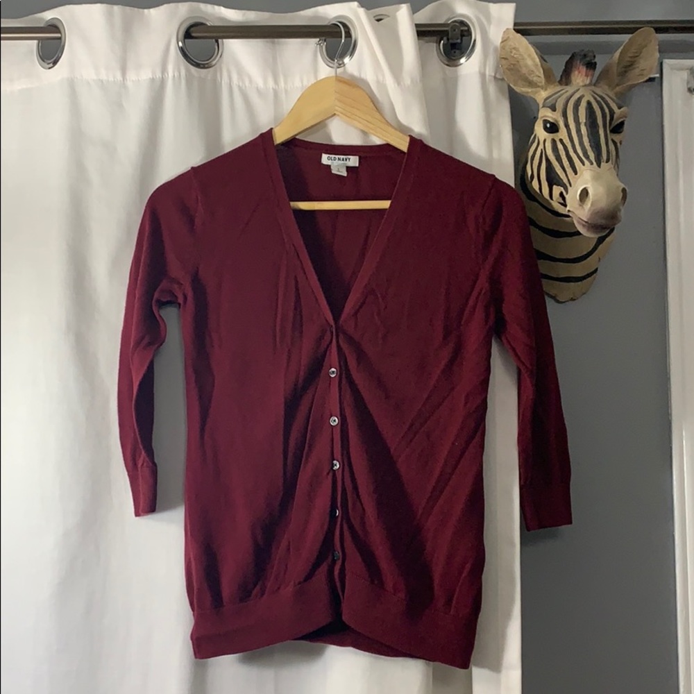 🍁 Basic Maroon Cardigan
